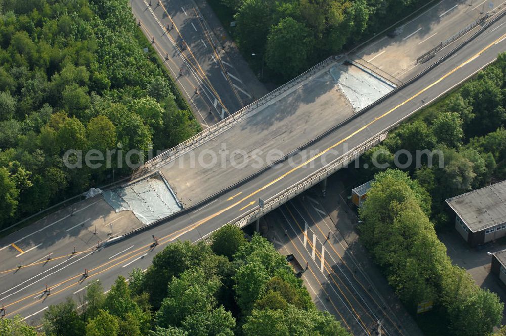 Goslar from above - Blick auf den Neubau von Brücken entlang der Immenröder Strasse / an der Abfahrt der Bundesfernstrasse B 6 / B241 durch die EUROVIA Gruppe. View of the construction of new bridges along the B6 motorway in Goslar of the EUROVIA group.