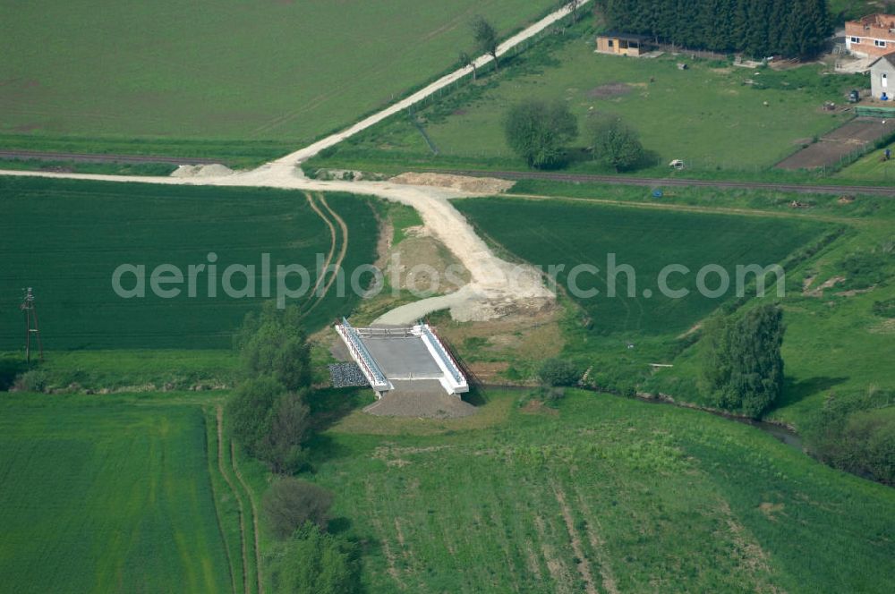 Aerial photograph Sebexen - Blick auf Brückenneubauten entlang der neuen Ortsumgehung Sebexen - Osterbruch in Niedersachsen durch die EUROVIA Gruppe. View new bridges along the new bypass street of Sebexen - Osterbruch in Lower Saxony by the EUROVIA group.