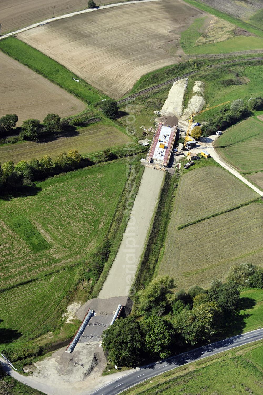 Aerial photograph Sebexen - Blick auf Brückenneubauten entlang der neuen Ortsumgehung Sebexen - Osterbruch in Niedersachsen durch die EUROVIA Gruppe. View new bridges along the new bypass street of Sebexen - Osterbruch in Lower Saxony by the EUROVIA group.