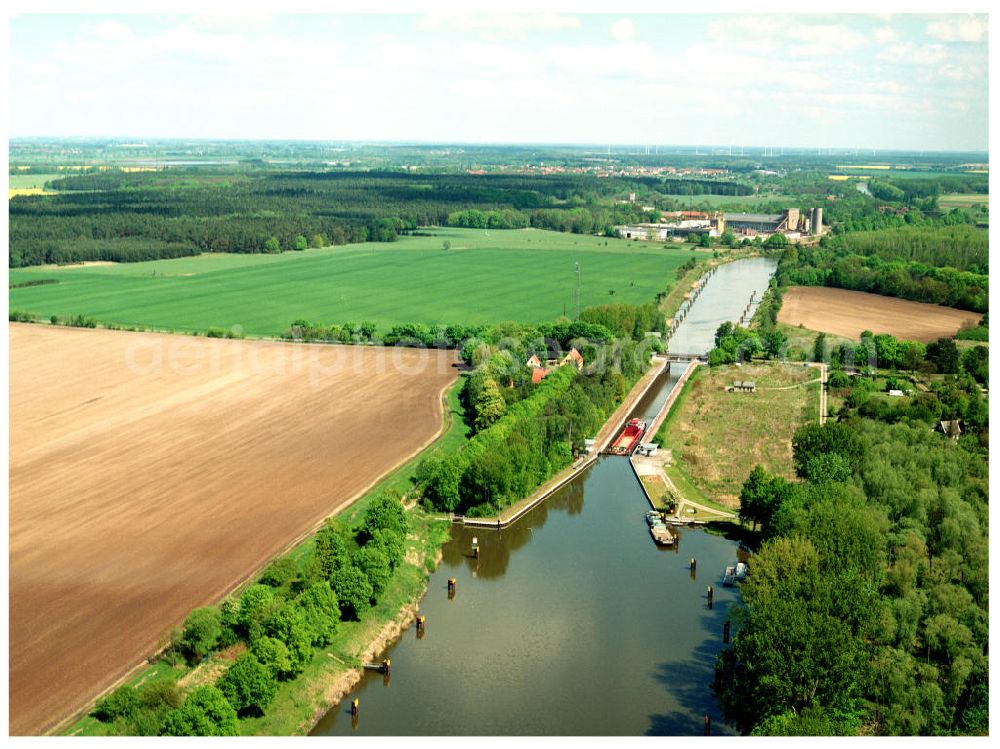 Aerial image Zerben / Sachsen-Anhalt - Brückenneubau westlich der Schleuse Zerben am Elbe-Havel-Kanal. Ein Projekt des Wasserstraßenneubauamtes Magdeburg