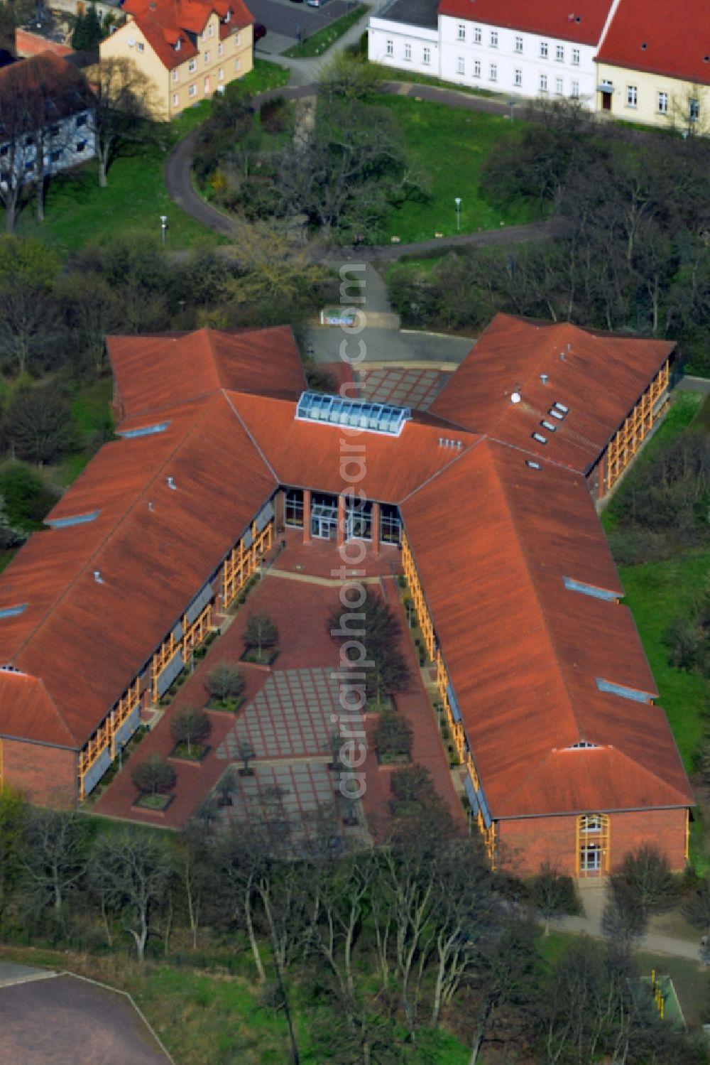 Aerial image Wanzleben-Börde OT Wanzleben - View of the Boerde secondary school Wanzleben in Wanzleben-Boerde in the state of Saxony-Anhalt