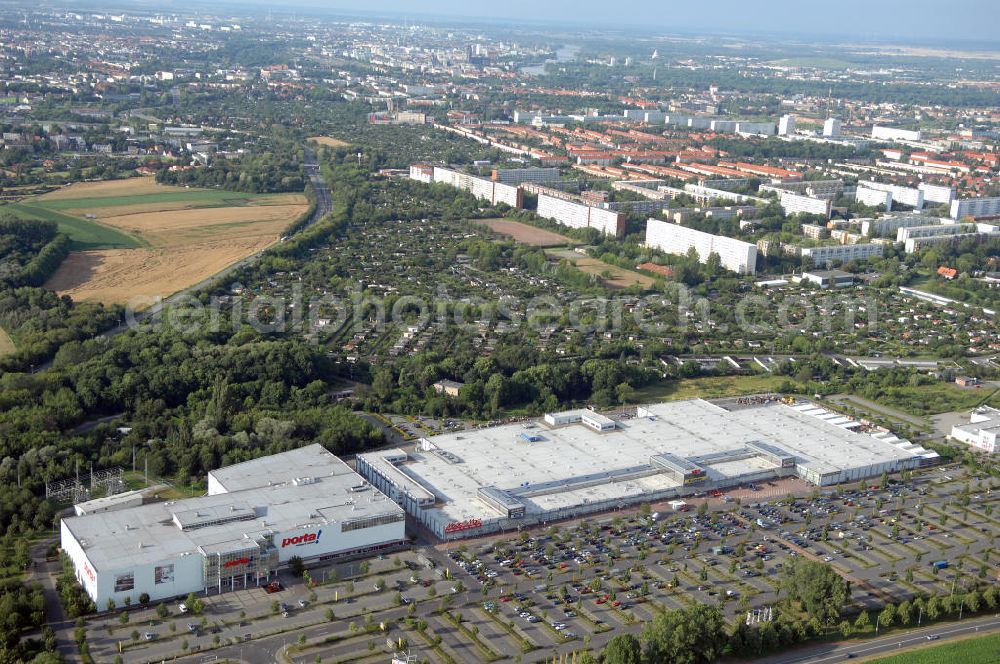 Aerial image Magdeburg - Blick auf den Bördepark mit dem Möbelhaus Porta im Stadtteil Reform. Auf 77000 qm Verkaufsfläche befinden sich über 30 Geschäfte und Restaurants. Kontakt Börde-Park: Vermietung- und Centermanagement, Salbker Chaussee 67, 39118 Magdeburg, Tel. +49(0)391 6284916, Fax +49(0)391 6213487, email: tanja.himpel@minden.edeka.de, info@boerdepark.de; Kontakt Porta: Salbker Chaussee 65, 39118 Magdeburg, Tel. +49(0)391 62945, email: s.seggert@porta.de