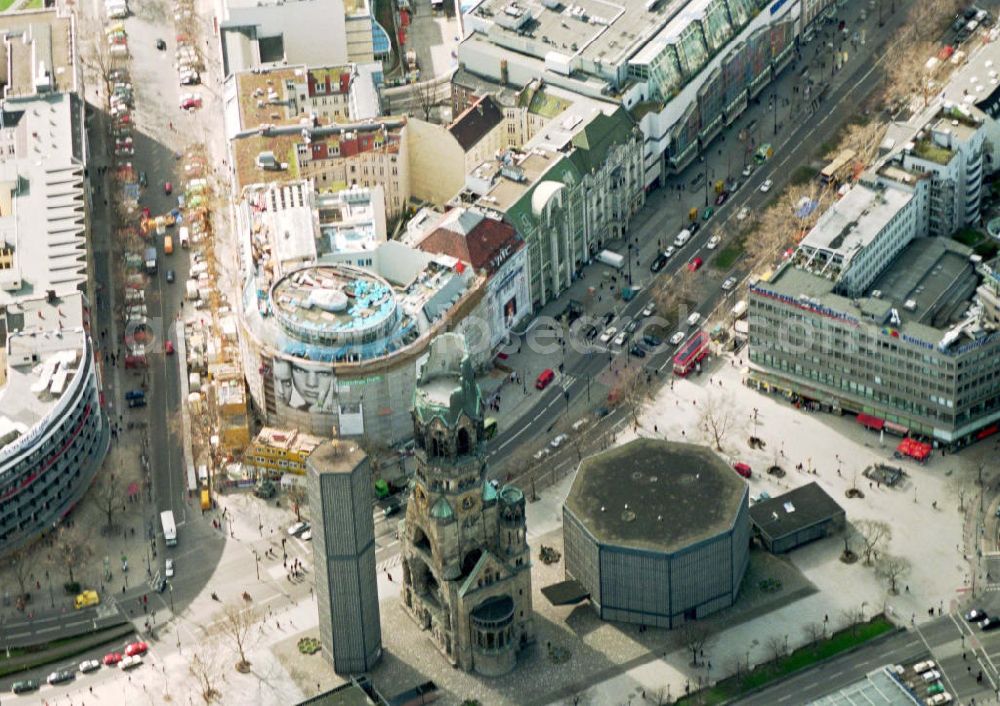 Aerial photograph Berlin-Tiergarten - Breitscheidplatz.