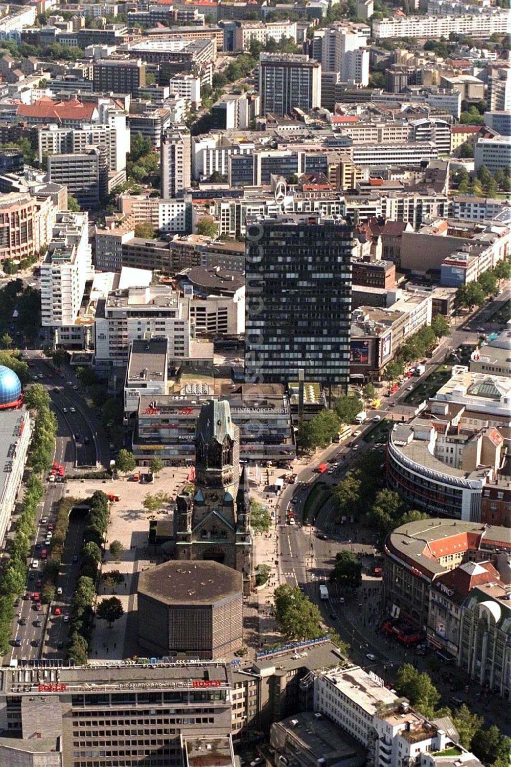 Berlin from above - Breitscheidplatz und Gedächtniskirche in Berlin-Charlottenburg.