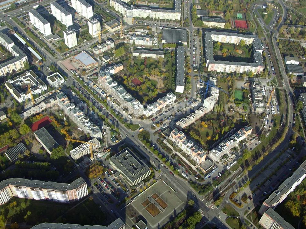 Berlin - Marzahn from above - 20.10.2004 Blick auf Baustellen in der Wohnsiedlung Ahrensfelder Terassen an der Havemannstraße - Rosenbecker Straße / Eichhorster Straße in Berlin-Marzahn / Ahrensfelde. Ein Projekt der DEGEWO / WBG Marzahn. Baufirmen: