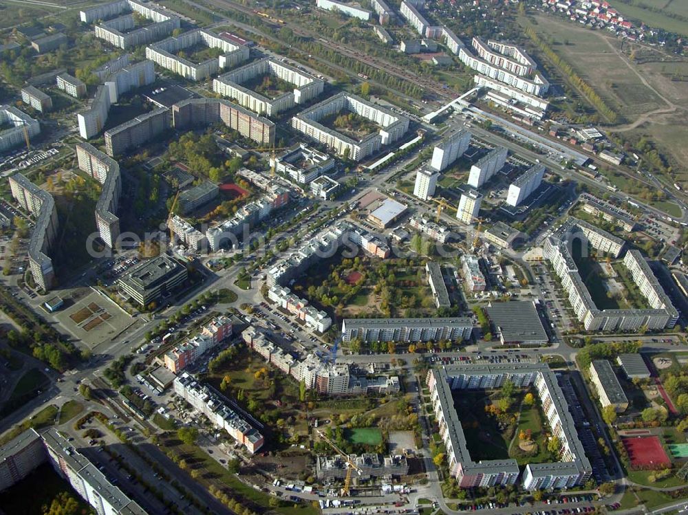 Aerial photograph Berlin - Marzahn - 20.10.2004 Blick auf Baustellen in der Wohnsiedlung Ahrensfelder Terassen an der Havemannstraße - Rosenbecker Straße / Eichhorster Straße in Berlin-Marzahn / Ahrensfelde. Ein Projekt der DEGEWO / WBG Marzahn. Baufirmen: