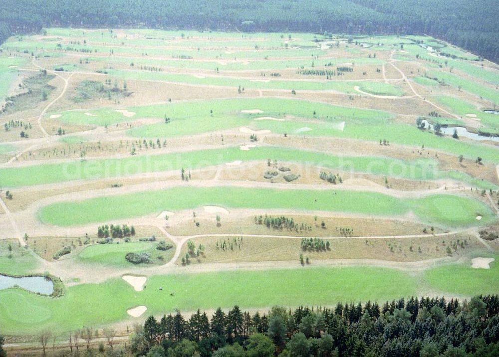 Börnicke / Brandenburg from the bird's eye view: Blick auf die Golfanlage Kallin,Am Kallin 1,D-14641 Börnicke,Fon (03 32 30) 8 94-0,Fax (03 32 30) 8 94-19,info@golf-kallin.de