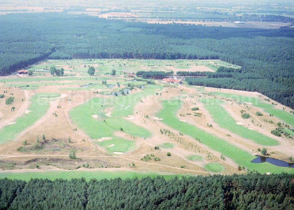 Aerial photograph Börnicke / Brandenburg - Blick auf die Golfanlage Kallin,Am Kallin 1,D-14641 Börnicke,Fon (03 32 30) 8 94-0,Fax (03 32 30) 8 94-19,info@golf-kallin.de