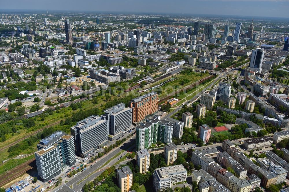 Aerial photograph Warschau Ochota - Office and Commercial Building Nimbus , Equator und Brama Zachodnia operated by IMMOFINANZ AG in Mokotov district of Warsaw in Poland