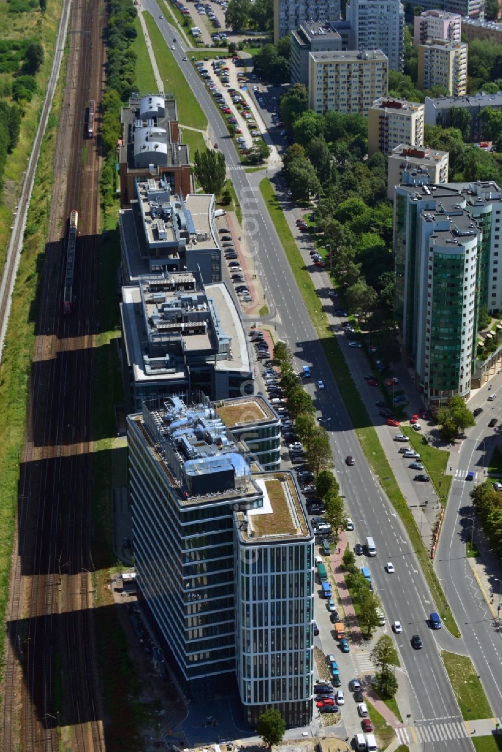 Aerial photograph Warschau Ochota - Office and Commercial Building Nimbus , Equator und Brama Zachodnia operated by IMMOFINANZ AG in Mokotov district of Warsaw in Poland