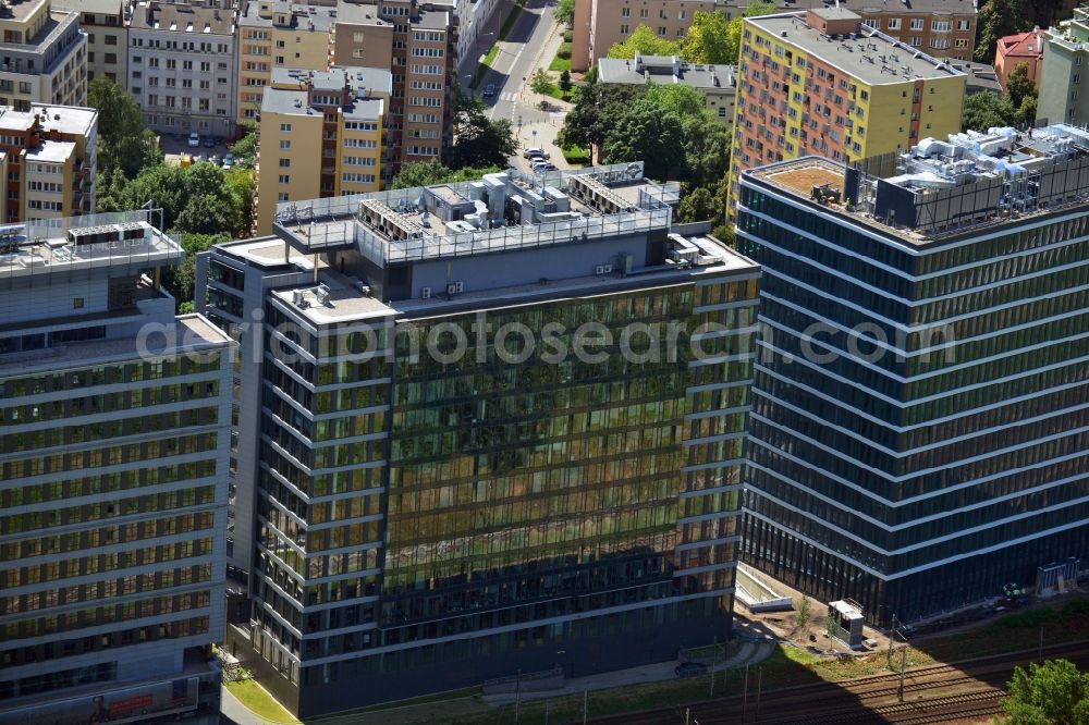 Warschau Ochota from the bird's eye view: Office and Commercial Building Nimbus , Equator und Brama Zachodnia operated by IMMOFINANZ AG in Mokotov district of Warsaw in Poland