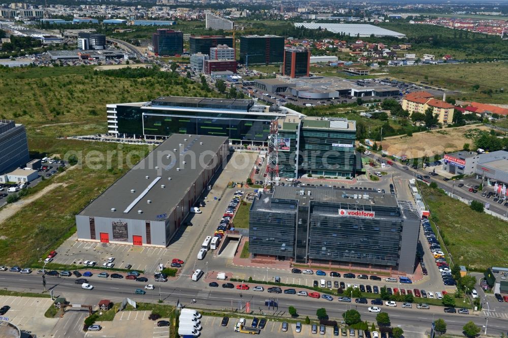 Bukarest from the bird's eye view: View of the office and commercial building complex Pipera 1-2 in Bucharest, Romania. The property on the street Pipera-Tunari Blvd. is a project of IMMOFINANZ AG. The company vodafone is anchor tenant