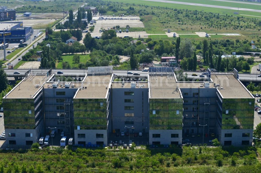 Bukarest from the bird's eye view: View of the office and commercial building complex Victoria Business Park in Bucharest in Romania. It is anchored by the accounting firm KPMG. The property on the highway Bucuresti-Ploiesti soseaua is a project of IMMOFINANZ AG