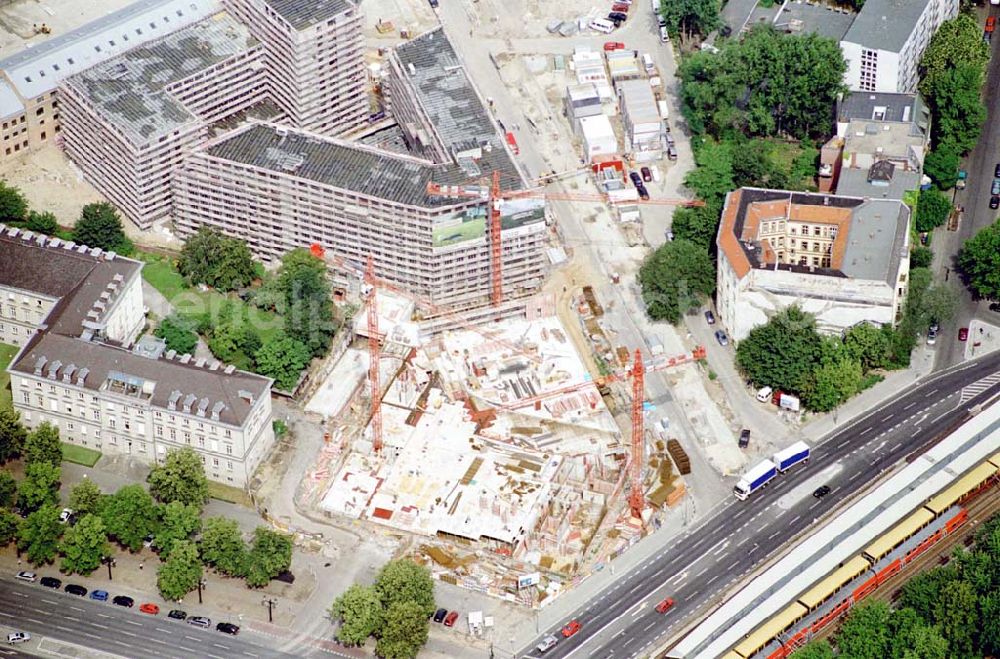 Berlin / Tiergarten from the bird's eye view: Büro-und Geschäftshaus am S-Bhf Tiergarten Tiergarten / Berlin