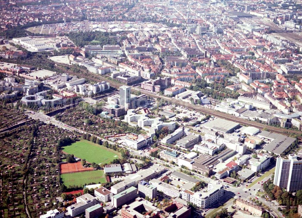 München from the bird's eye view: 80686 München Westendstraße 193/195