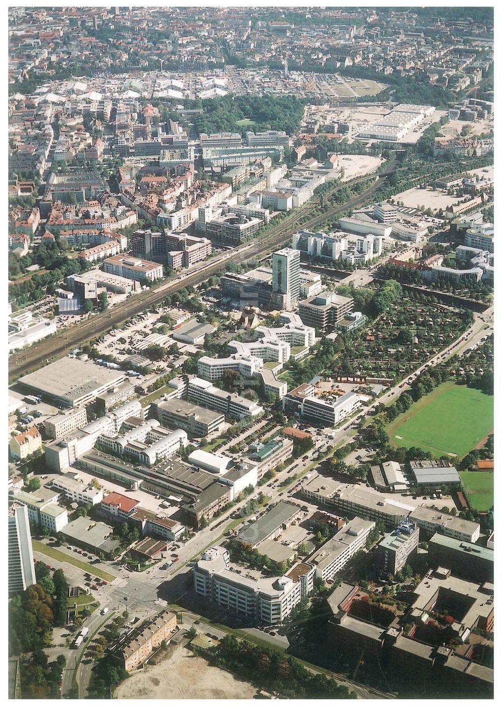 München from the bird's eye view: 80686 München Westendstraße 193/195