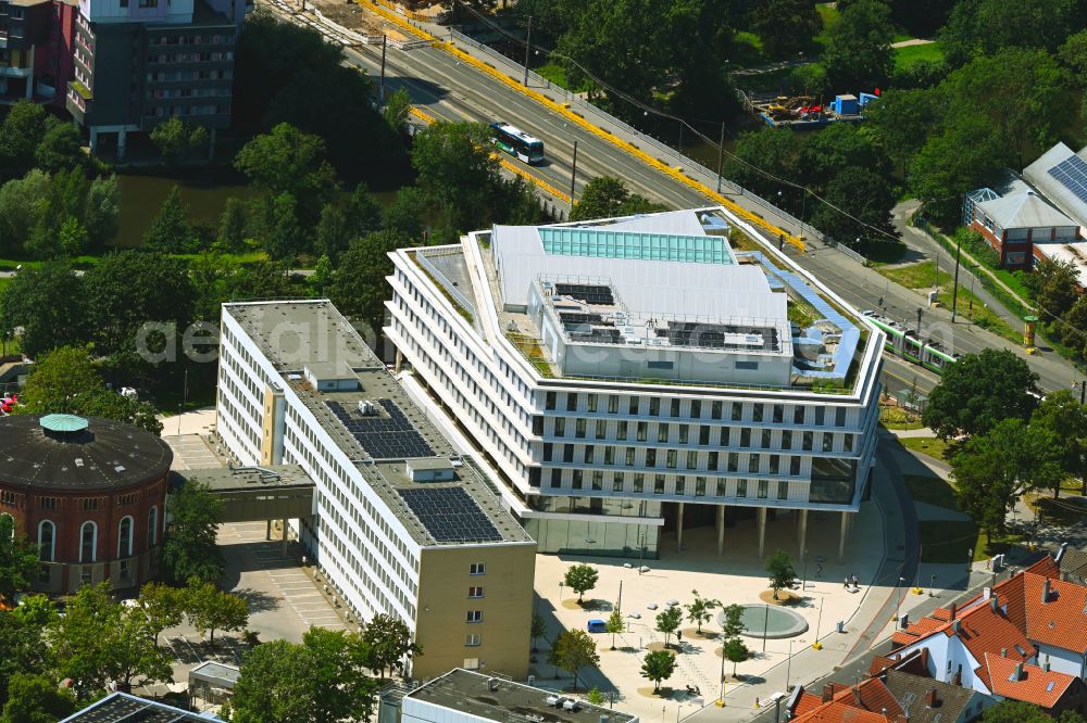 Hannover from the bird's eye view: Office and commercial building of Enercity AG on Glockseestrasse in the Calenberger Neustadt district of Hanover in the state of Lower Saxony, Germany