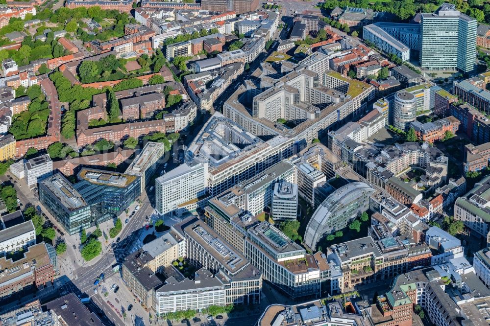 Hamburg from above - Office building - Ensemble on Axel-Springer-Platz - Grosse Bleichen - Hohe Bleichen - Fuhlentwiete in the district Neustadt in Hamburg, Germany