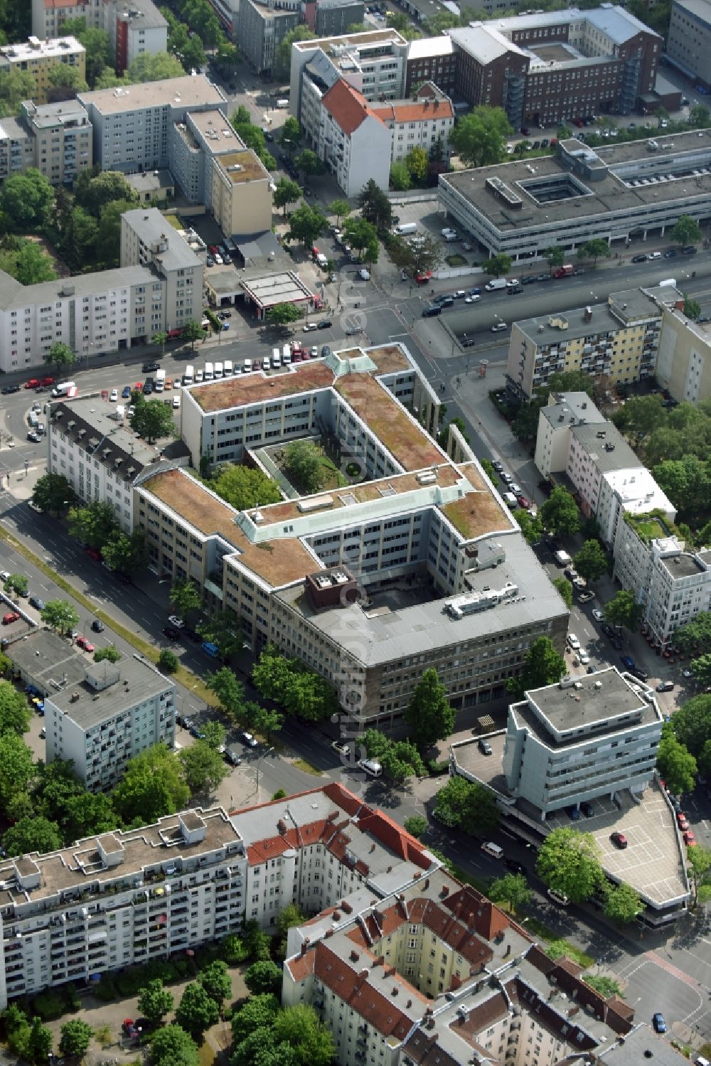 Aerial photograph Berlin - Office building - Ensemble Badensche Strasse - Berliner Strasse in Berlin in Berlin, Germany