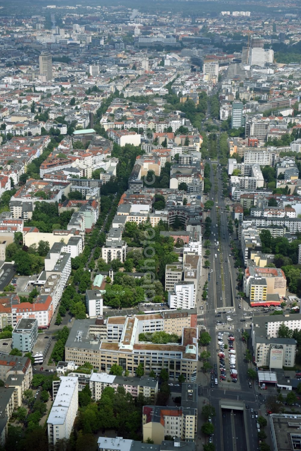 Berlin from the bird's eye view: Office building - Ensemble Badensche Strasse - Berliner Strasse in Berlin in Berlin, Germany