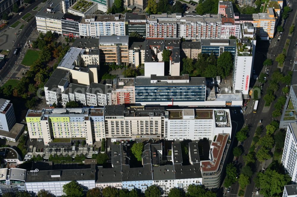 Aerial image Berlin - Office building - Ensemble Bayreuther Strasse - Kurfuerstenstrasse in the district Schoeneberg in Berlin, Germany