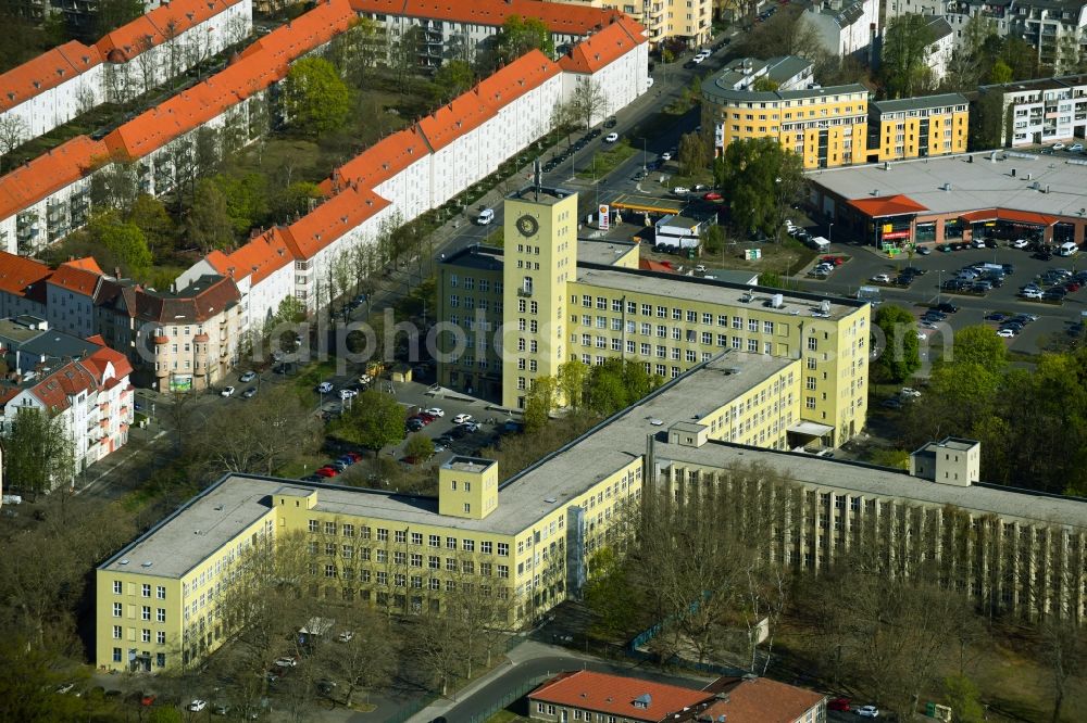 Berlin from the bird's eye view: Office building - Ensemble Carossa Quartier - Maselake Areal in the district Spandau in Berlin, Germany