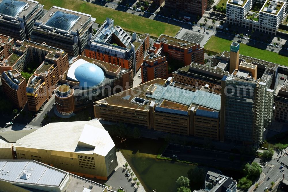 Aerial photograph Berlin - Office building - Ensemble along the Eichhornstrasse - Schellingstrasse - Linkstrasse in the district Mitte in Berlin, Germany