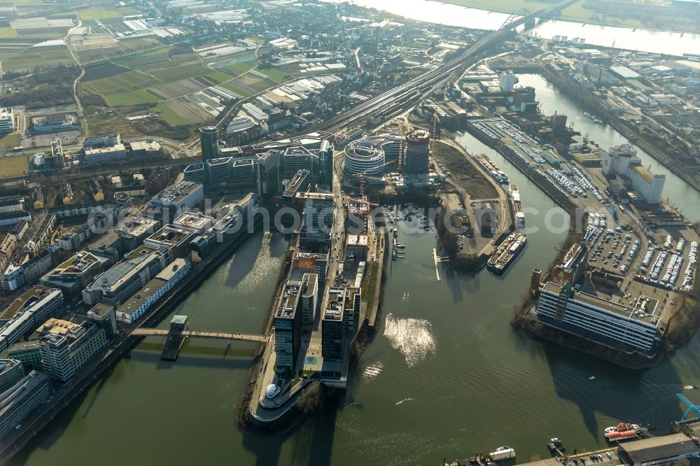 Aerial image Düsseldorf - Office building - Ensemble Medienhafen in the district Hafen in Duesseldorf in the state North Rhine-Westphalia, Germany