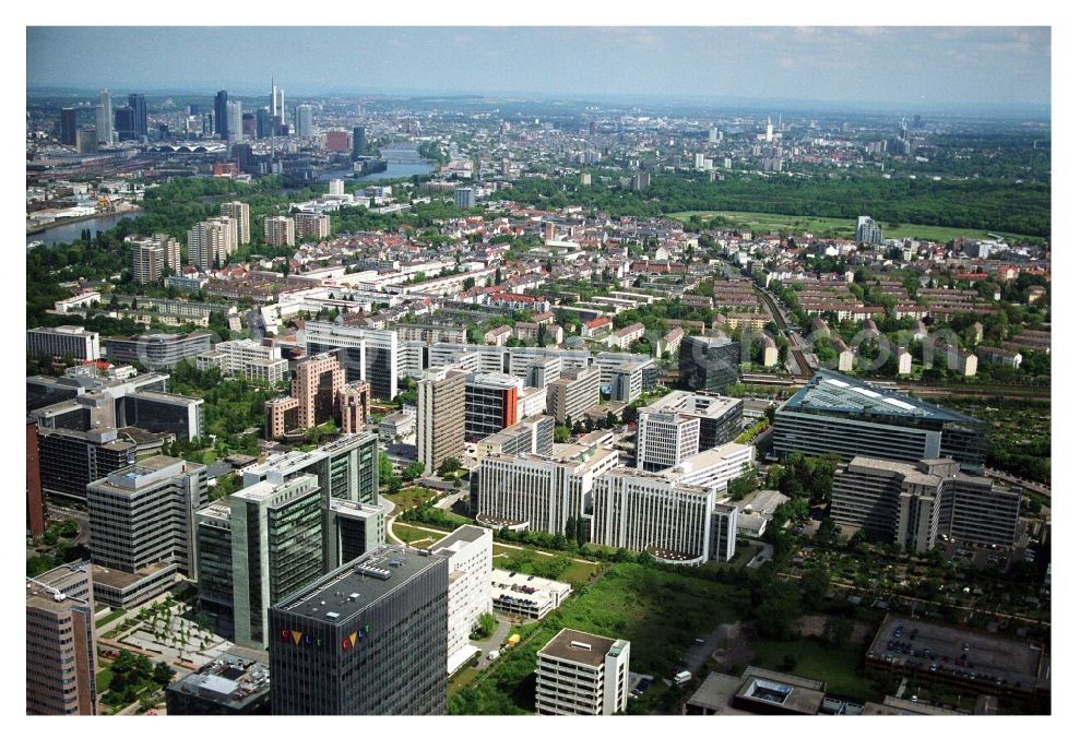 Aerial image Frankfurt am Main - Office building - Ensemble on Saonestrasse in the district Niederrad in Frankfurt in the state Hesse, Germany