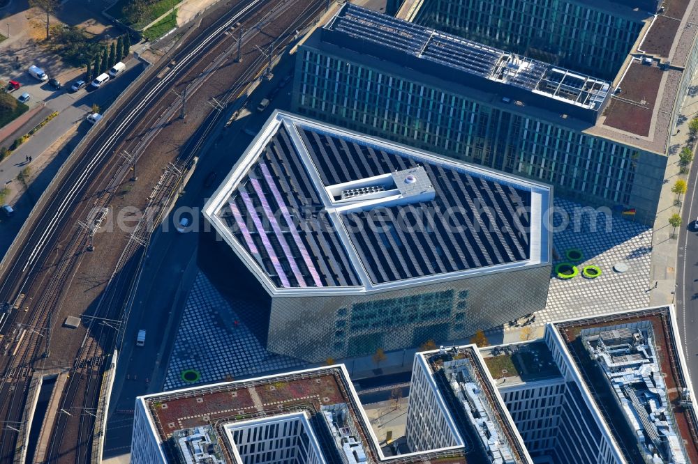 Aerial image Berlin - Office building - Ensemble of the PricewaterhouseCoopers GmbH WPG , the Futurium gGmbH and the Anti-Discrimination Agency of the Federation in Berlin, Germany. The design for the PwC office building came from the architecture office KSP - Juergen Engel Architekten and was implemented by the project developer OVG Bischoff, while the museum building of Futurium gGmbH was designed by the Richter Musikowski GmbH