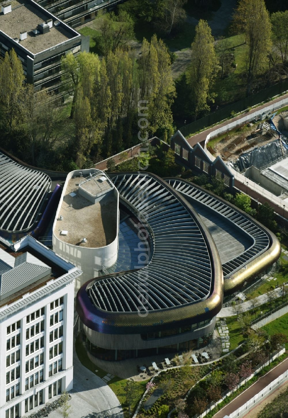 Aerial image Boulogne-Billancourt - Office building - Ensemble on Quai Alphonse le Gallo in Boulogne-Billancourt in Ile-de-France, France