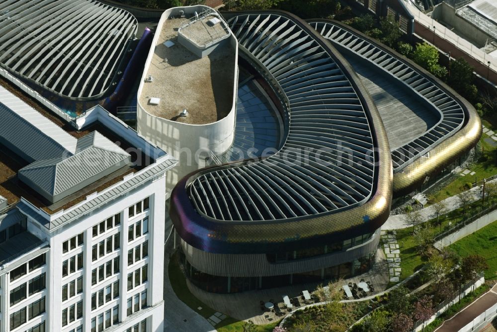 Boulogne-Billancourt from above - Office building - Ensemble on Quai Alphonse le Gallo in Boulogne-Billancourt in Ile-de-France, France