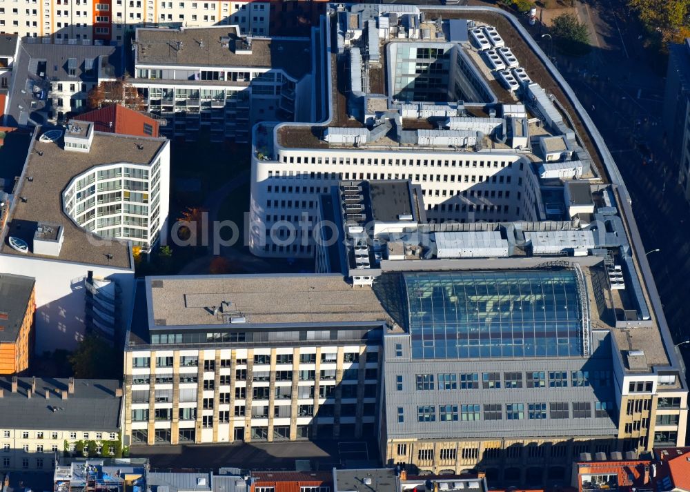 Berlin from the bird's eye view: Office building - Ensemble Rosenthaler Strasse - Weinmeisterstrasse - Gipsstrasse in the district Mitte in Berlin, Germany