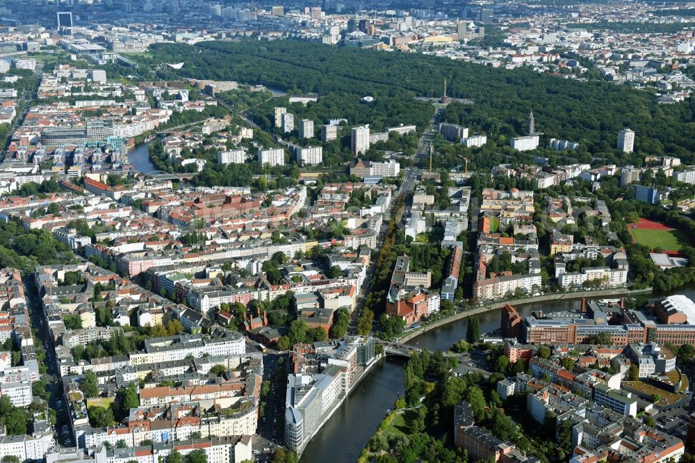 Aerial photograph Berlin - Office building - Ensemble Spree-Forum in Alt-Moabit in Berlin, Germany