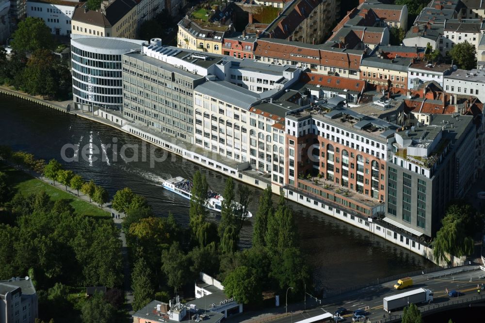 Berlin from the bird's eye view: Office building - Ensemble Spree-Forum in Alt-Moabit in Berlin, Germany