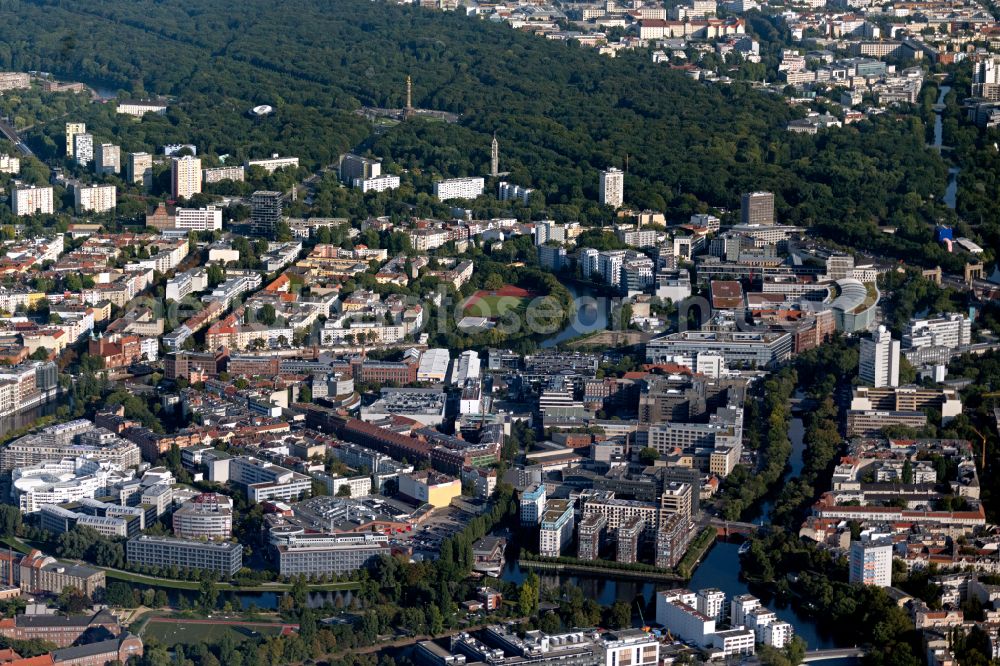 Aerial image Berlin - Office building - Ensemble Spree-Forum in Alt-Moabit in Berlin, Germany