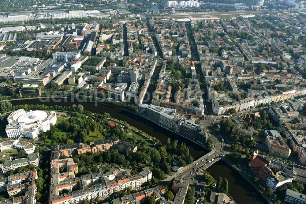 Aerial photograph Berlin - Office building - Ensemble Spree-Forum in Alt-Moabtit in Berlin, Germany