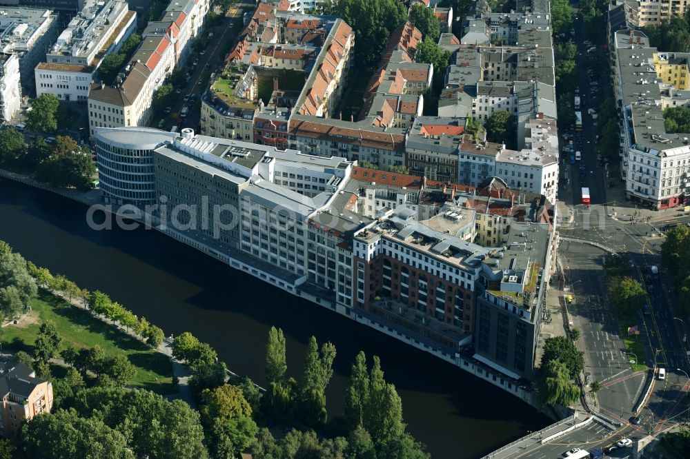 Berlin from the bird's eye view: Office building - Ensemble Spree-Forum in Alt-Moabtit in Berlin, Germany