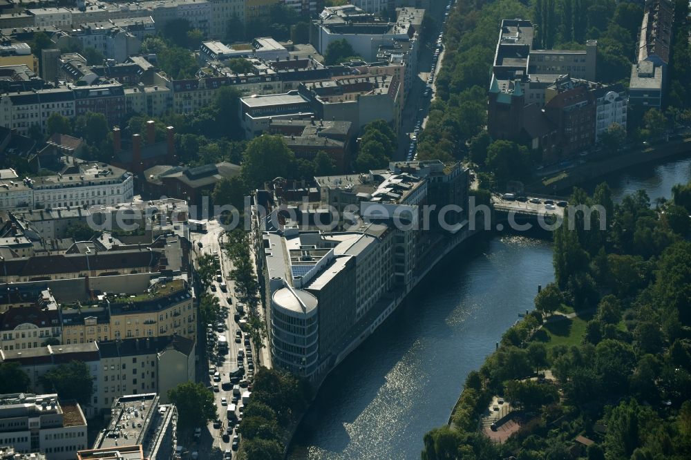 Aerial image Berlin - Office building - Ensemble Spree-Forum in Alt-Moabtit in Berlin, Germany