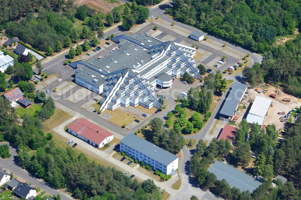 Kolkwitz from the bird's eye view: Office building - Ensemble of Technische Akademie Lausitz, Mobil-AG Autovermietung and of Net Toys Onlineversand in Kolkwitz in the state Brandenburg