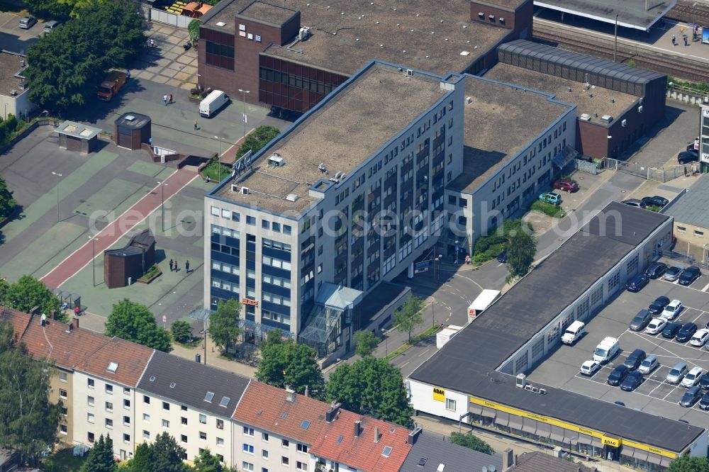 Aerial photograph Bochum - Office and retail building at the Ferdinandstraße on Buddeberg place in Bochum in North Rhine-Westphalia