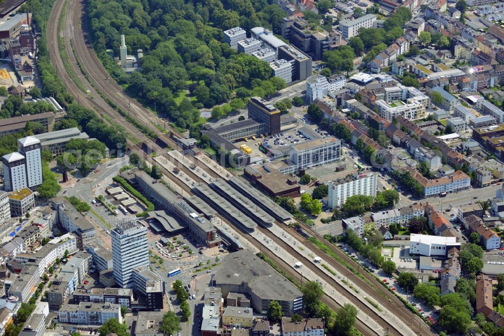 Aerial image Bochum - Office and retail building at the Ferdinandstraße on Buddeberg place in Bochum in North Rhine-Westphalia