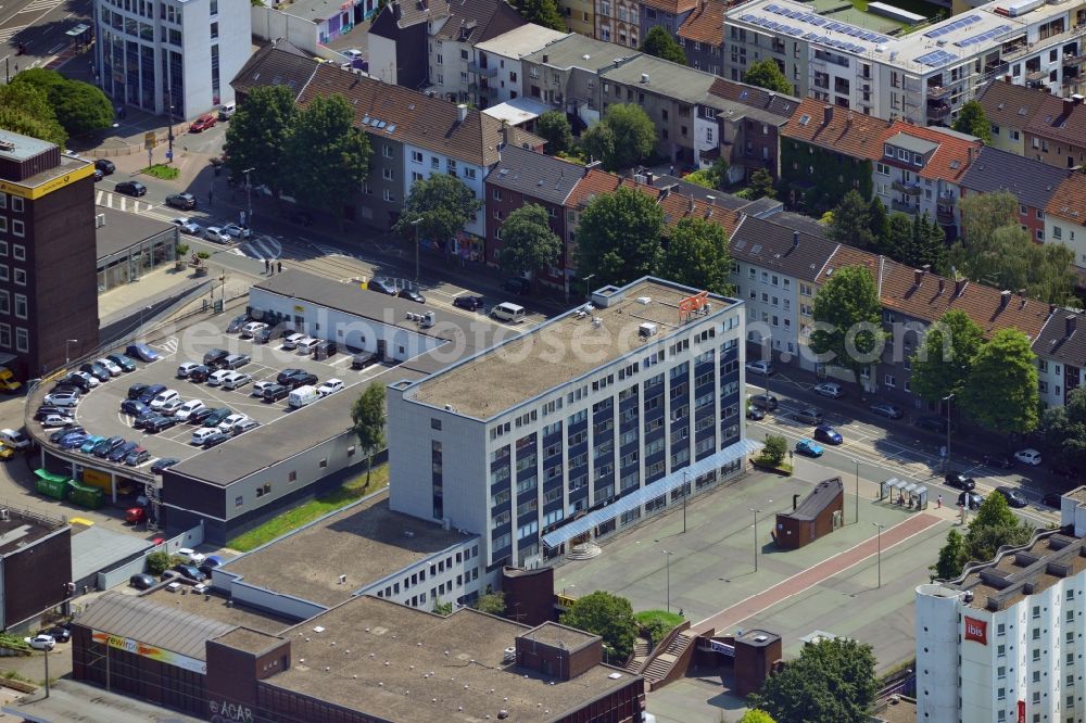 Aerial photograph Bochum - Office and retail building at the Ferdinandstraße on Buddeberg place in Bochum in North Rhine-Westphalia