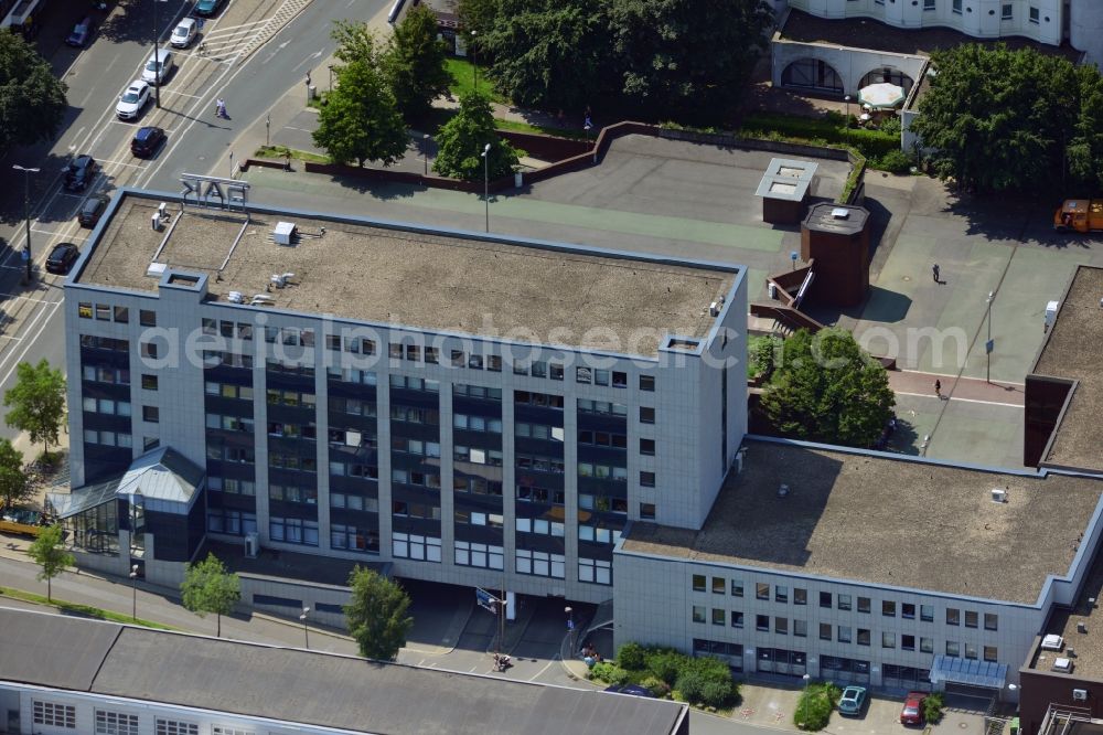 Aerial photograph Bochum - Office and retail building at the Ferdinandstraße on Buddeberg place in Bochum in North Rhine-Westphalia