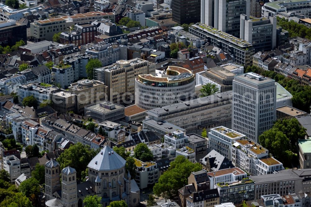 Aerial photograph Köln - Office and commercial building Kaiserhof on Erftstrasse in the district Innenstadt in Cologne in the state North Rhine-Westphalia, Germany