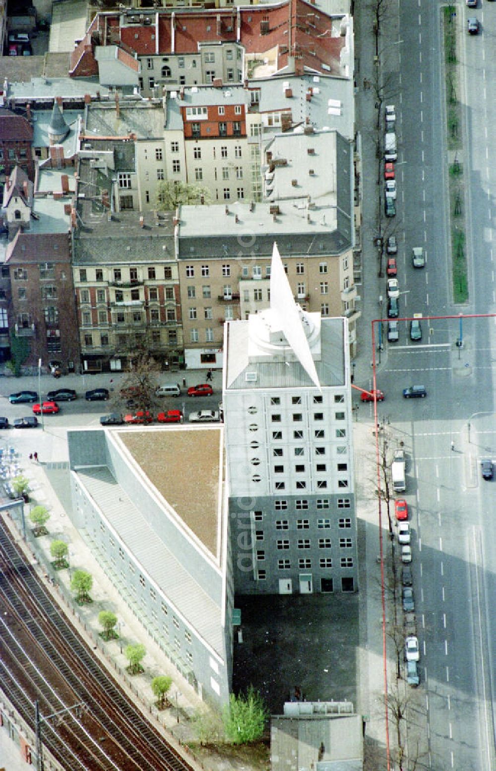 Berlin - Charlottenburg from above - Büro- und Geschäftshaus Kant Dreieck der Kap Hag an der Fasanenstraße 81 in Berlin-Charlottenburg (10623 Bln.)