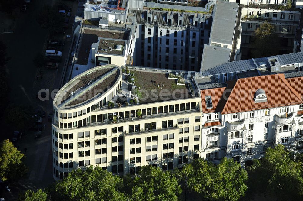 Aerial image Berlin - Blick auf das Büro- und Geschäftshaus Ku´damm 38/39 am Kurfürstendamm in Charlottenburg. Ein Projekt der city.bauten mbH.