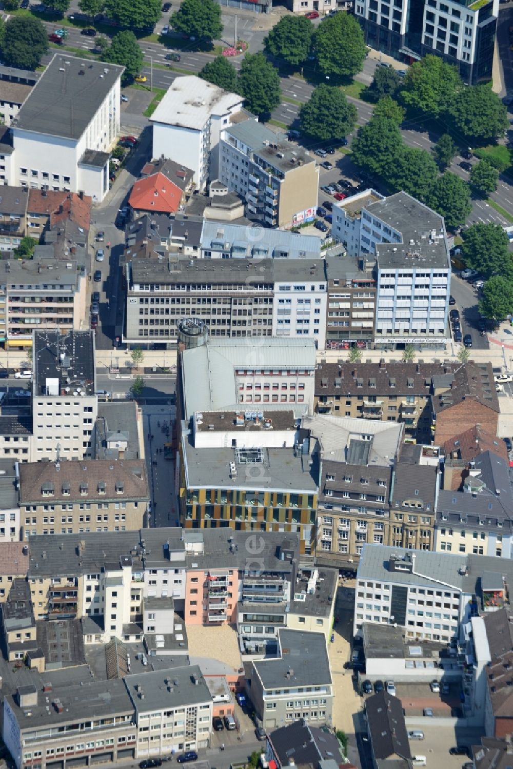 Aerial photograph Dortmund - Office and retail building on Osthellweg / Moritz alley in downtown Dortmund in North Rhine-Westphalia