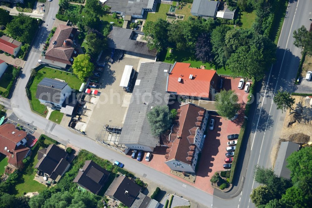 Unna from the bird's eye view: Office and retail building at the Vaerstbrücke in Unna in North Rhine-Westphalia. The building is the headquarters of the group Markus Gerold