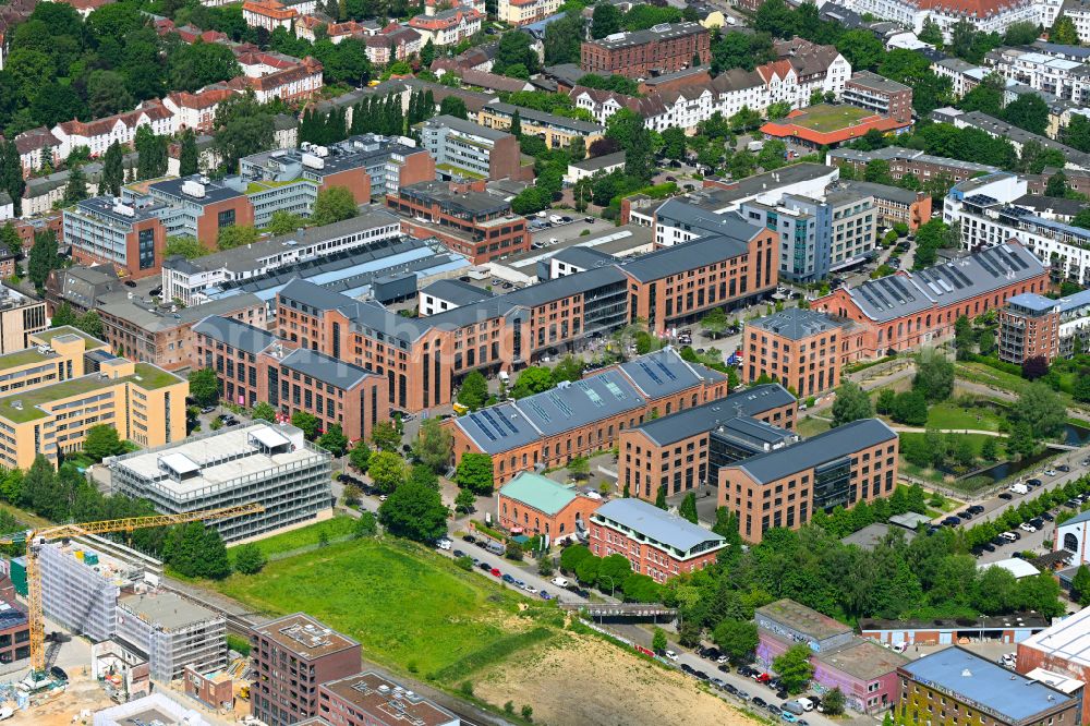 Hamburg from the bird's eye view: Office and commercial building quarter on Gasstrasse - Daimlerstrasse in the district Bahrenfeld in Hamburg, Germany